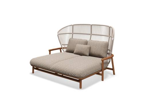 Fern High Back Daybed - Image 1